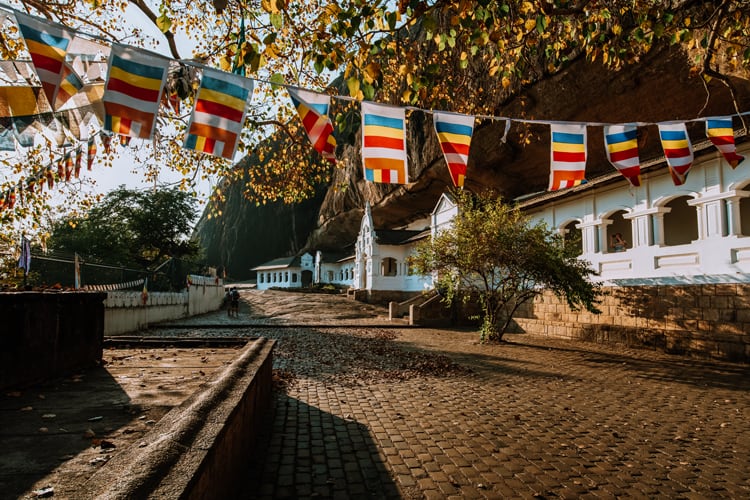 Dambulla Cave Temple